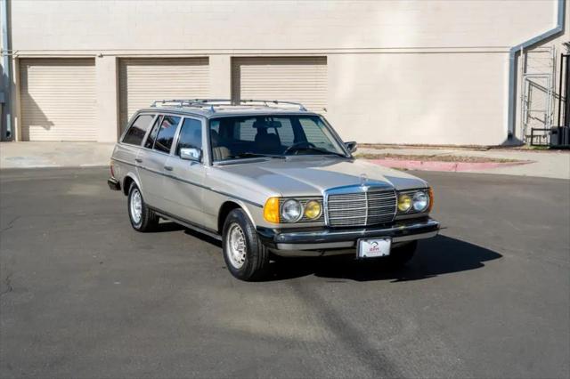 1985 Mercedes-Benz 300 Series 300TD for sale in Sherman Oaks, CA