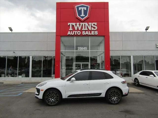 2022 Porsche Macan Base for sale in Redford Charter Twp, MI