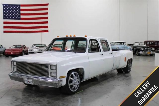 1988 Chevrolet 1 Ton Pickup Base for sale in Grand Rapids, MI