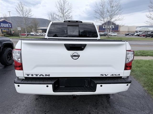 2018 Nissan Titan SV