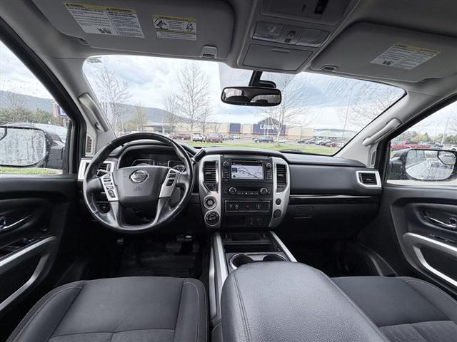 2018 Nissan Titan SV
