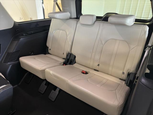2024 Ford Expedition Platinum MAX