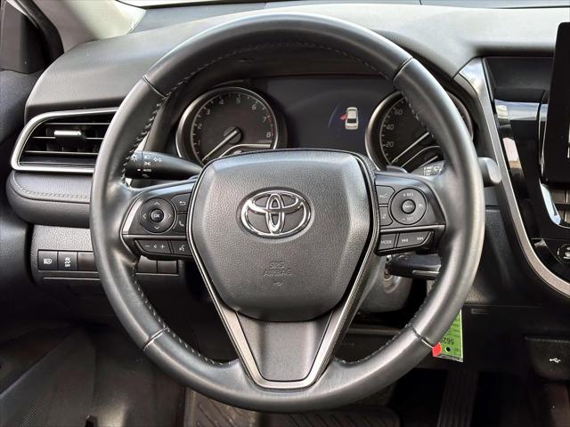 2023 Toyota Camry SE AWD [17]