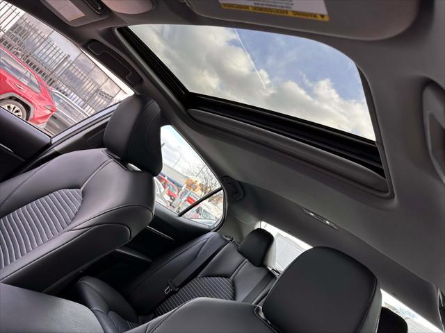 2023 Toyota Camry SE AWD [13]