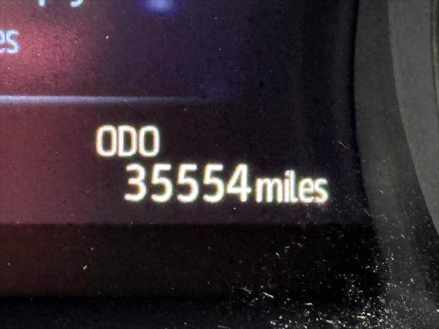 2023 Toyota Camry SE AWD [29]