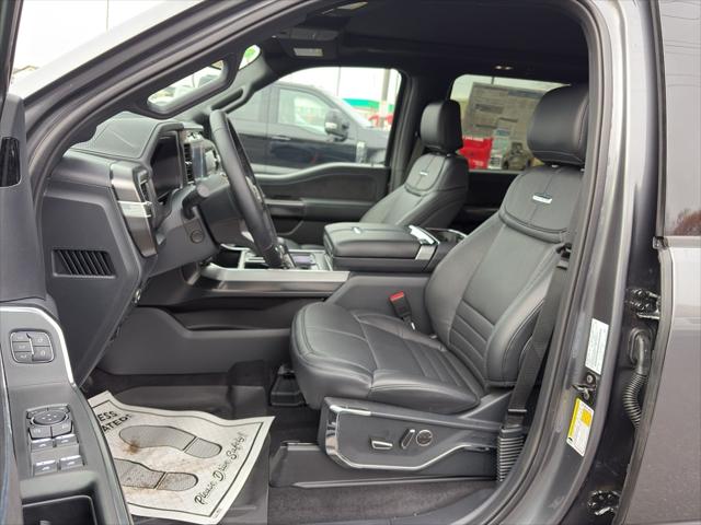 2025 Ford F-150 Platinum