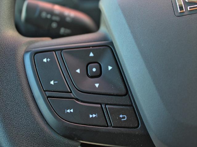 2025 Isuzu NRR Unknown
