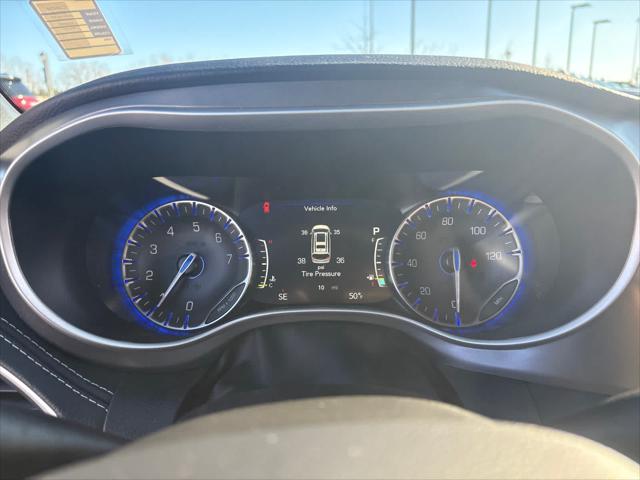 2026 Chrysler Pacifica Select AWD