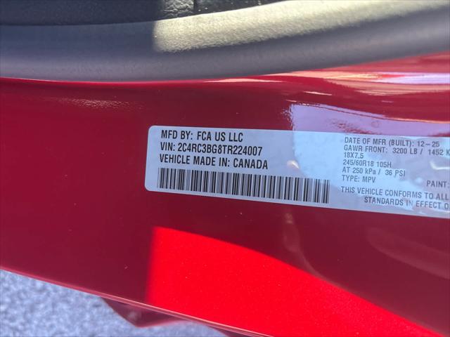 2026 Chrysler Pacifica Select AWD