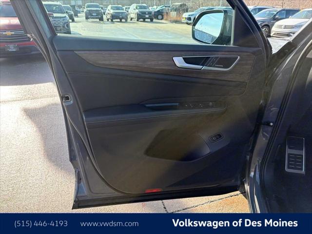 2026 Volkswagen Atlas SEL Premium R-Line