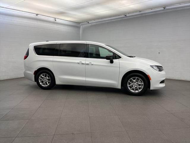 2026 Chrysler Voyager VOYAGER LX