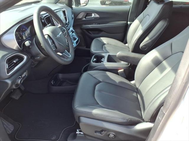 2026 Chrysler Voyager VOYAGER LX