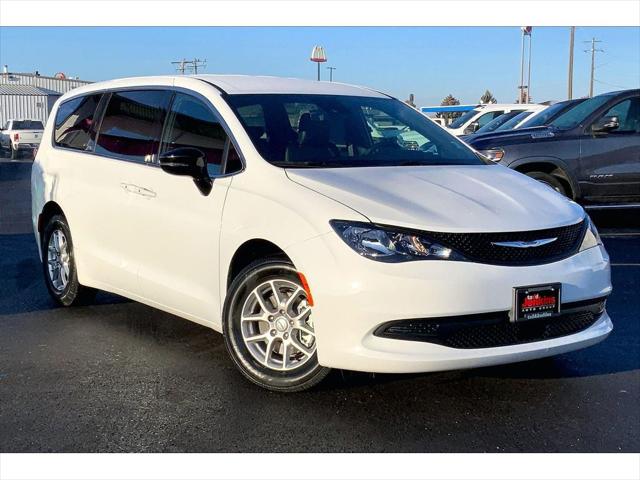2026 Chrysler Voyager VOYAGER LX