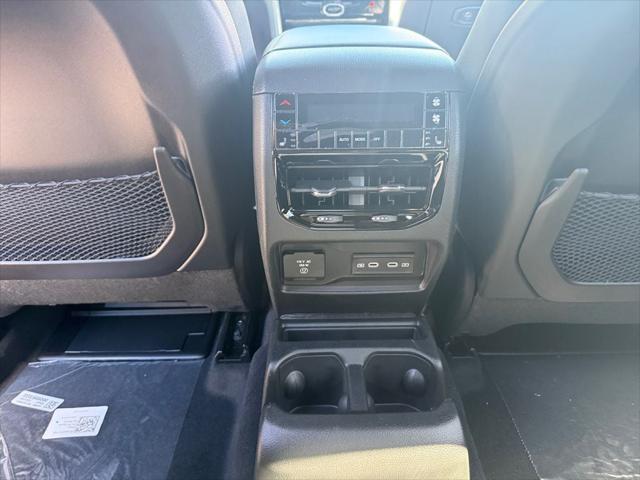 2026 Jeep Grand Cherokee Limited 4x2