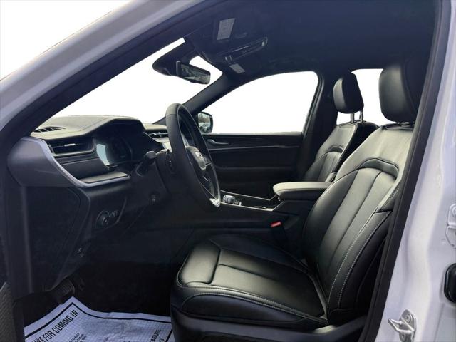 2026 Jeep Grand Cherokee Limited 4x2
