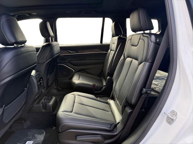 2026 Jeep Grand Cherokee Limited 4x2
