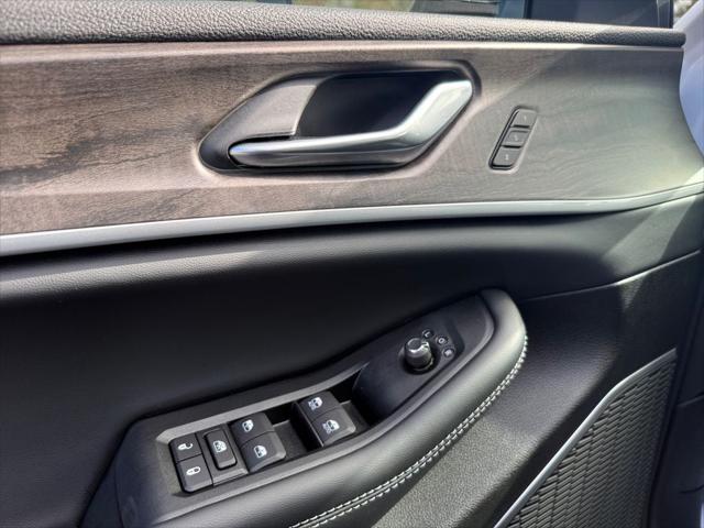 2026 Jeep Grand Cherokee Limited 4x2