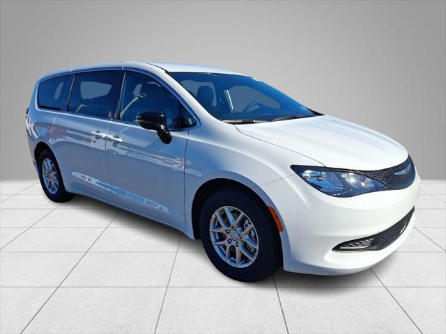 2026 Chrysler Voyager VOYAGER LX