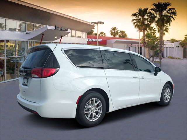 2026 Chrysler Voyager VOYAGER LX