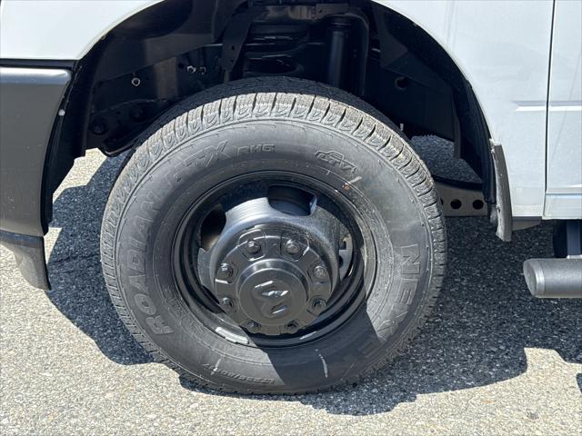 2026 RAM 3500 Chassis RAM 3500 TRADESMAN CHASSIS REGULAR CAB 4X4 60 CA