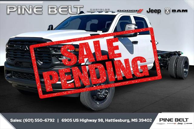 2026 RAM Ram 5500 Chassis Cab RAM 5500 TRADESMAN CHASSIS CREW CAB 4X4 84 CA 2026 RAM Ram 5500 Chassis Cab RAM 5500 TRADESMAN CHASSIS CREW CAB 4X4 84 CA