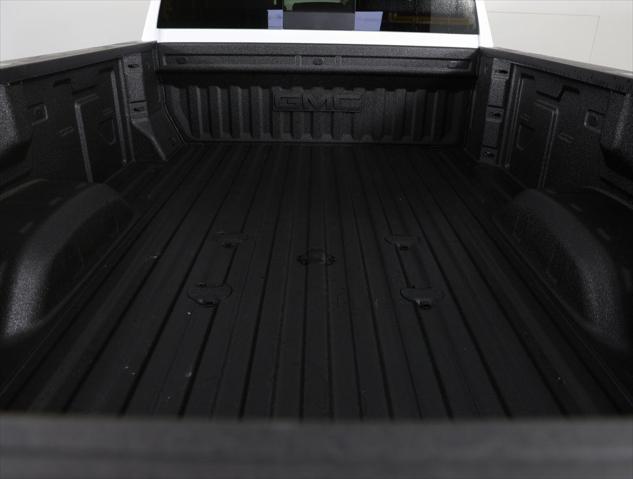 2026 GMC Sierra 3500HD Crew Cab, Long Bed, SLT Dual Rear Wheel, 4WD