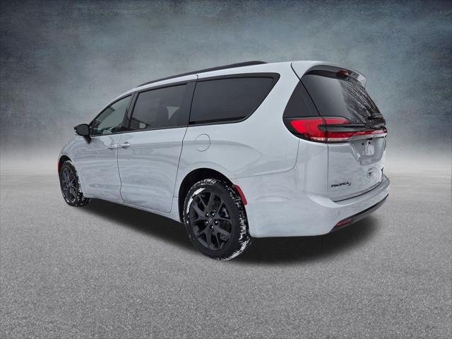 2026 Chrysler Pacifica Limited AWD