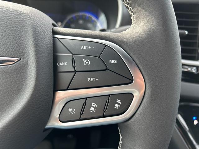 2026 Chrysler Voyager LX