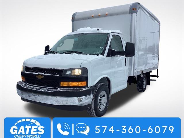 2025 Chevrolet Express Cutaway Work Van