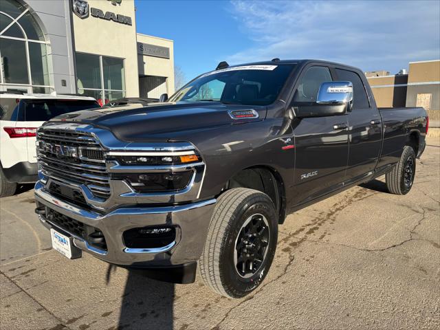 2026 RAM Ram 3500 RAM 3500 LARAMIE CREW CAB 4X4 8 BOX