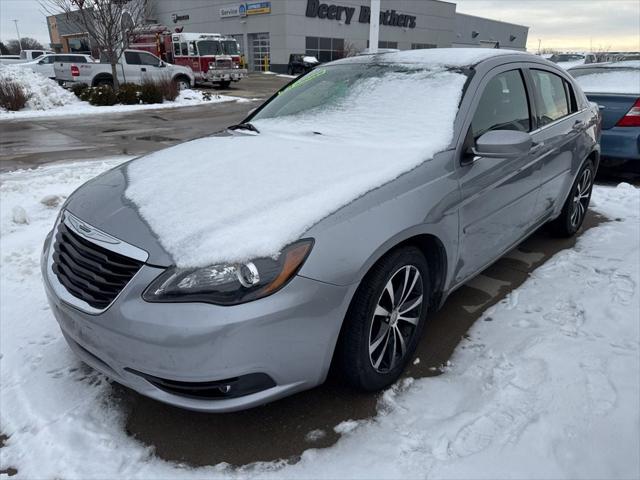 2013 Chrysler 200 Limited 2013 Chrysler 200 Limited