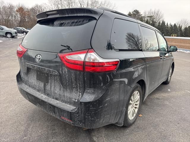 2017 Toyota Sienna XLE 8 Passenger 2017 Toyota Sienna XLE 8 Passenger