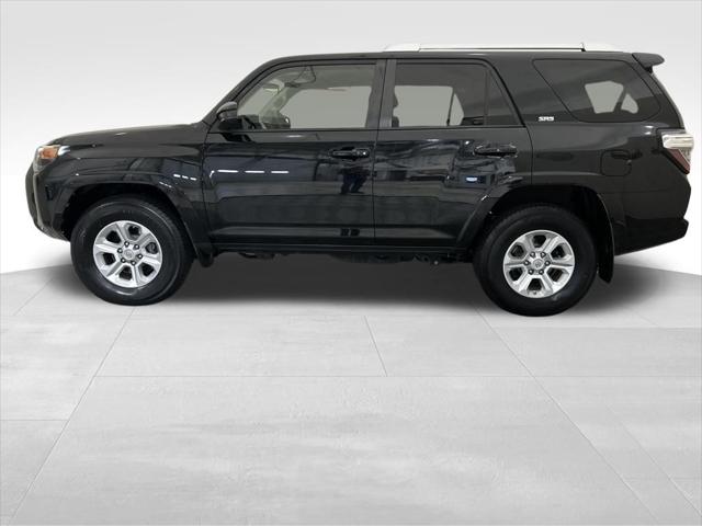 2016 Toyota 4Runner SR5 2016 Toyota 4Runner SR5