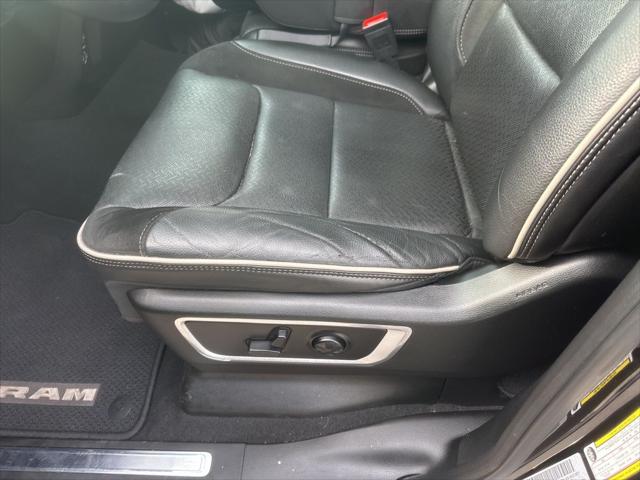 2019 RAM 1500 Laramie Crew Cab 4x2 57 Box 2019 RAM 1500 Laramie Crew Cab 4x2 57 Box