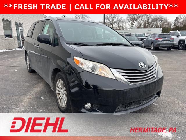 2017 Toyota Sienna XLE 8 Passenger