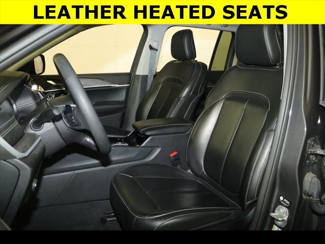 2023 Jeep Grand Cherokee Limited 4x4 2023 Jeep Grand Cherokee Limited 4x4