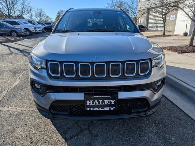 2022 Jeep Compass Latitude Lux 4x4 2022 Jeep Compass Latitude Lux 4x4
