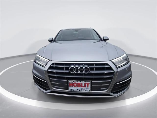 2020 Audi Q5 Premium 45 TFSI quattro S tronic 2020 Audi Q5 Premium 45 TFSI quattro S tronic