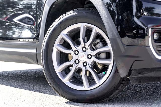 2024 GMC Terrain AWD SLT