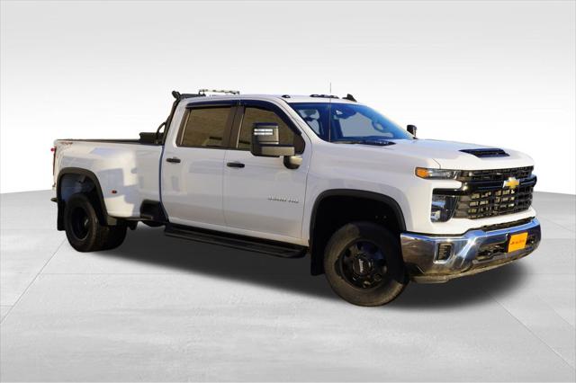 2024 Chevrolet Silverado 3500HD 4WD Crew Cab Long Bed Work Truck