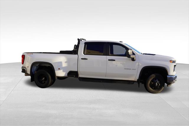 2024 Chevrolet Silverado 3500HD 4WD Crew Cab Long Bed Work Truck