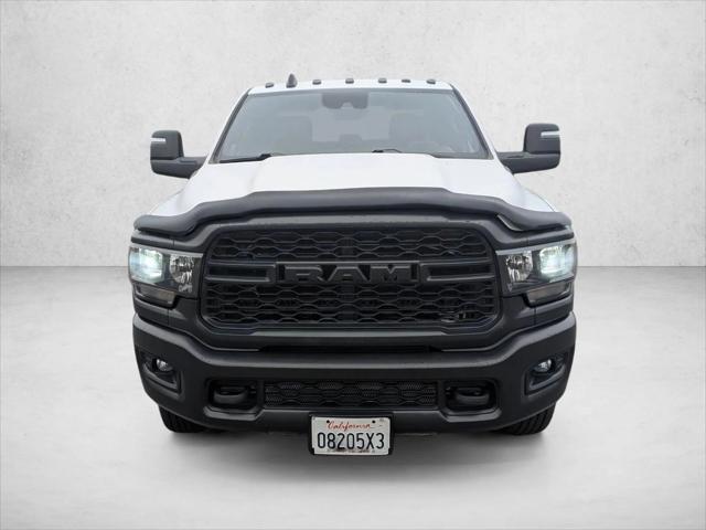 2024 RAM 3500 Chassis Tradesman/SLT/Laramie/Limited