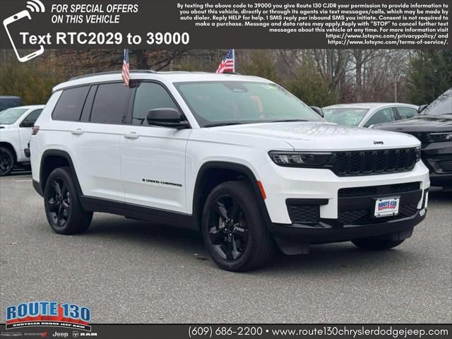 2023 Jeep Grand Cherokee L Altitude 4x4 2023 Jeep Grand Cherokee L Altitude 4x4