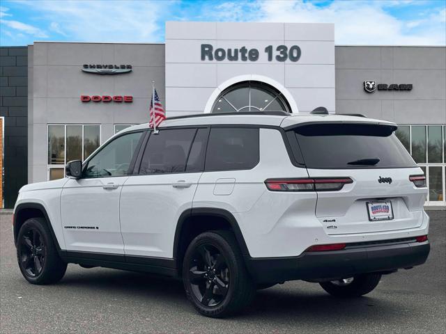 2023 Jeep Grand Cherokee L Altitude 4x4 2023 Jeep Grand Cherokee L Altitude 4x4