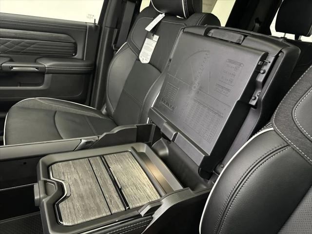 2025 Ram 3500 Limited Crew Cab 4x4 6'4" Box