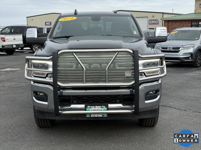 2024 RAM 3500 Laramie Mega Cab 4x4 64 Box