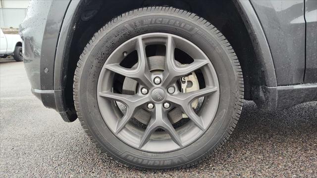 2021 Jeep Grand Cherokee 80th Anniversary 4X4 2021 Jeep Grand Cherokee 80th Anniversary 4X4