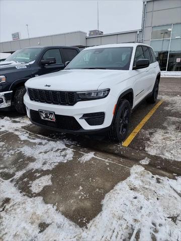 2023 Jeep Grand Cherokee Altitude X 4x4
