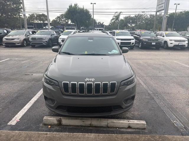 2020 Jeep Cherokee Latitude Plus FWD 2020 Jeep Cherokee Latitude Plus FWD