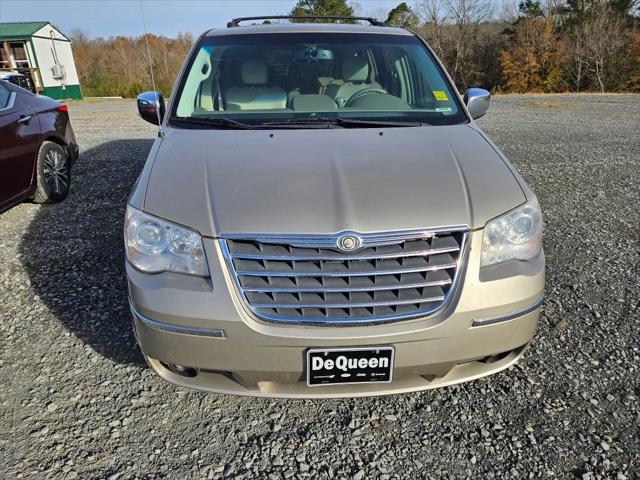 2008 Chrysler Town and Country Limited